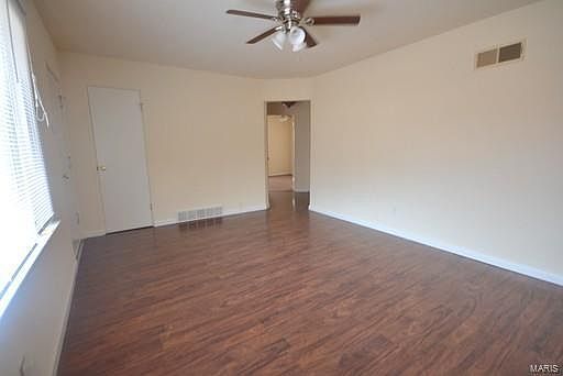 2nd image of 9709 Lorna Ln