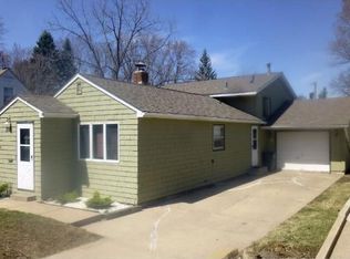 2001 5th St E, Saint Paul, MN 55119