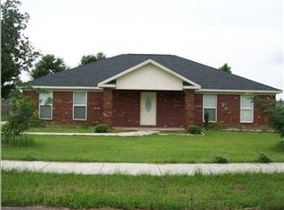 253 Kimber Ridge Dr, Irvington, AL 36544