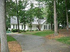 2nd image of 2790 Cambridge Hills Rd