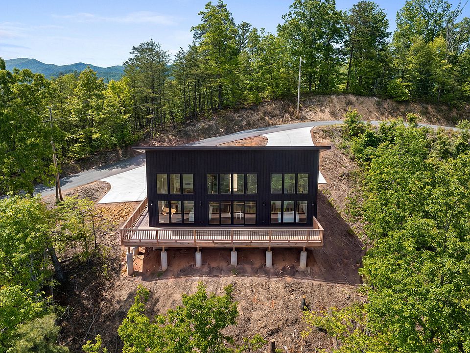 1st image of 3043 Hatcher Top Rd