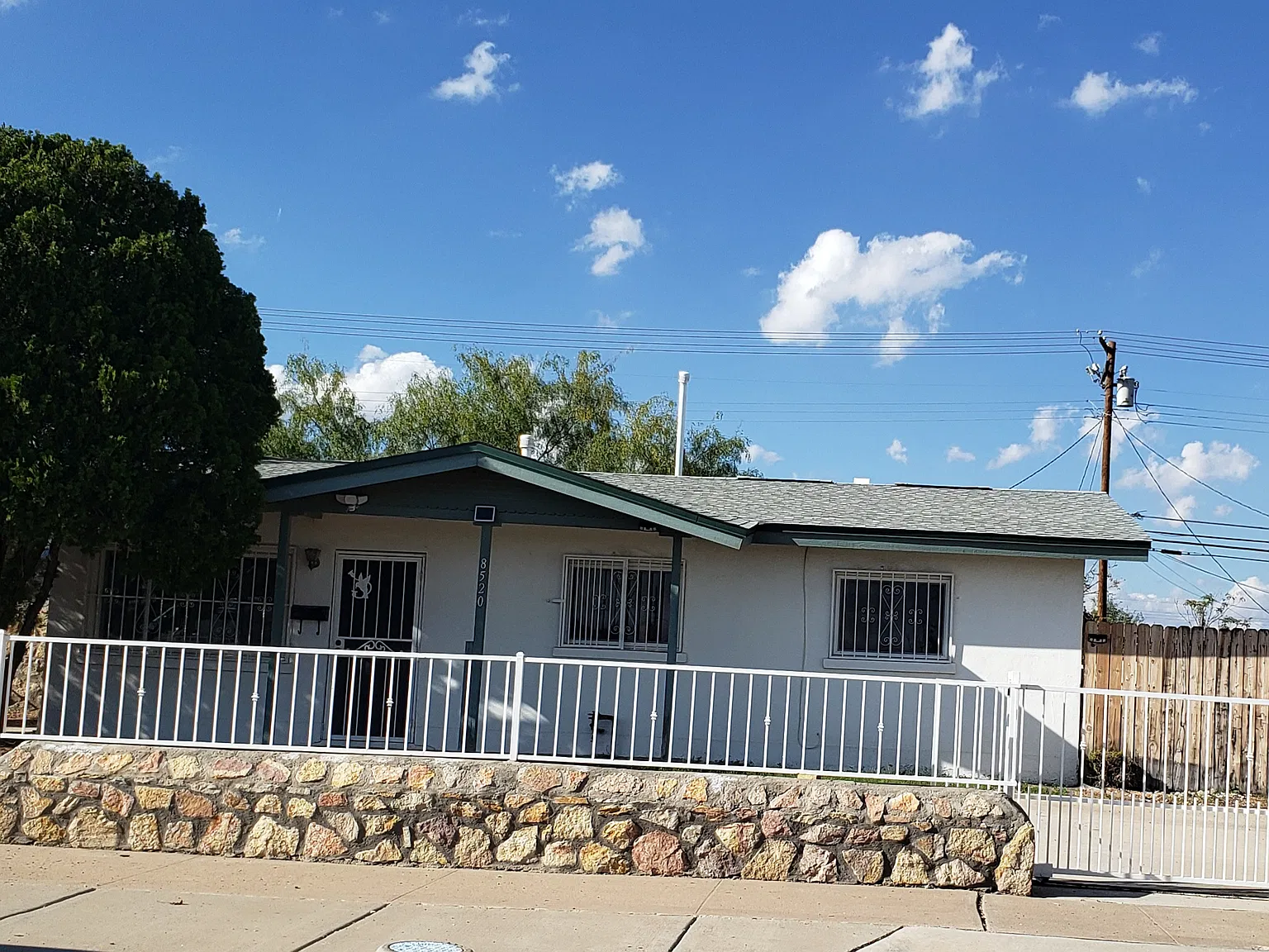 Capitan Cir, El Paso — Photo 2