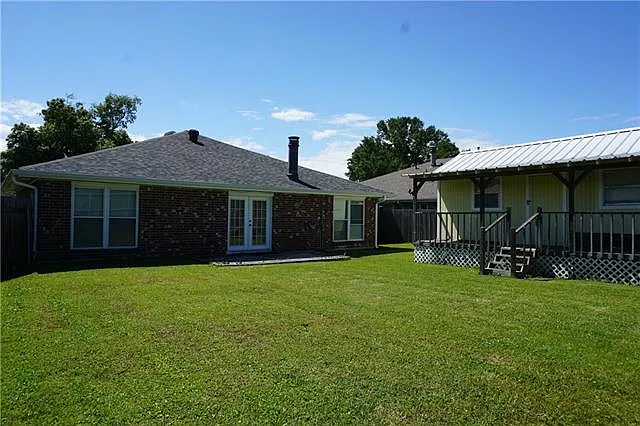 4216 Loire Dr — Photo 32