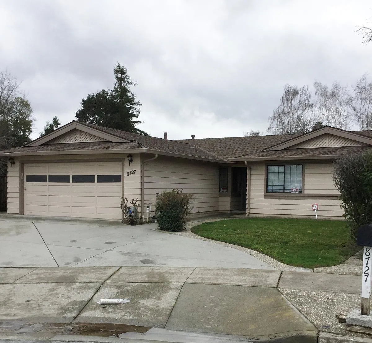 8727 Toyon Ct photo 1