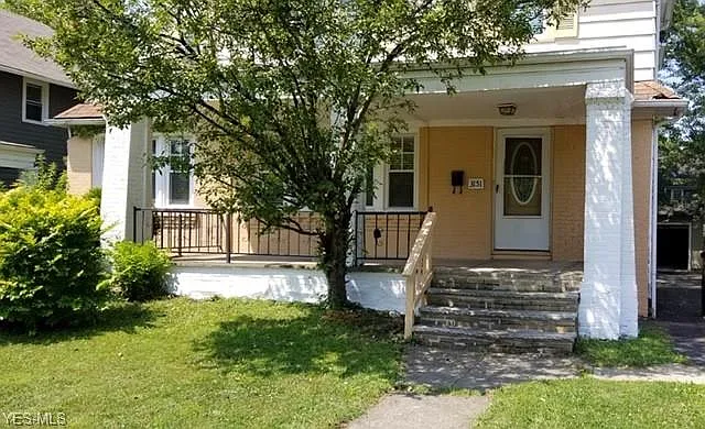 3151 Washington Blvd photo 1