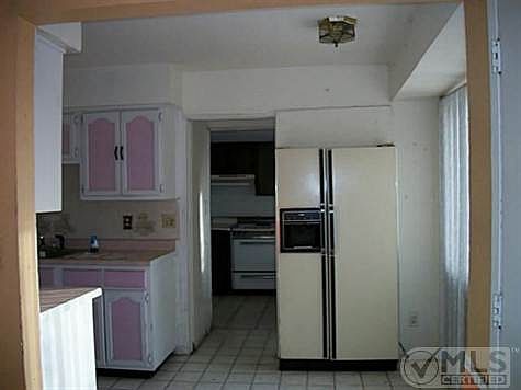4th image of 2315 Escarpa Dr