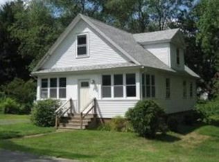 27 Thayer St, Amherst, MA 01002