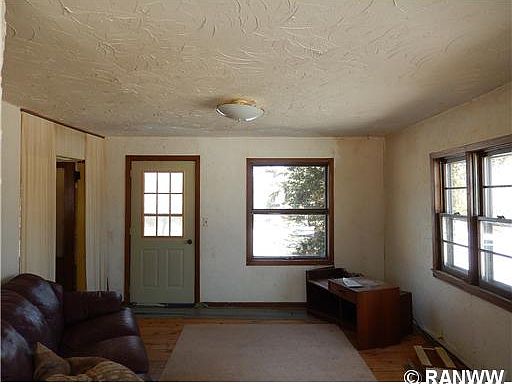 3rd image of 2645 Polk St/Croix Road
