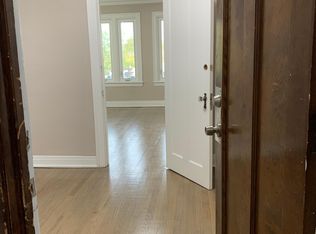 224 Lake St #3, Oak Park, IL 60302