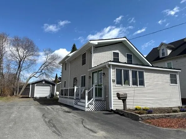 3 E Vigue Street, Winslow, ME 04901