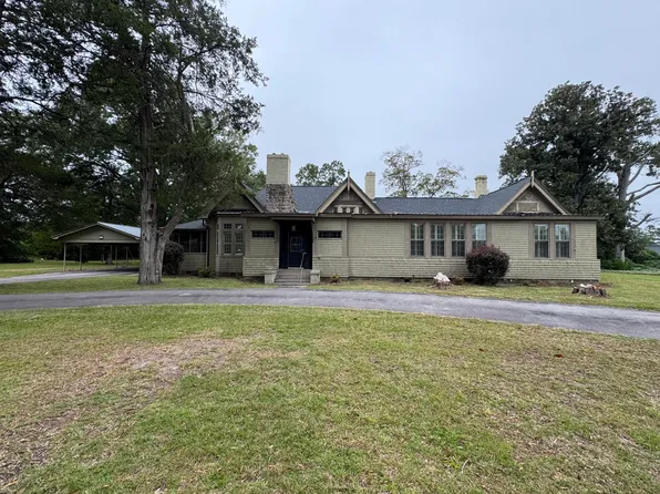 329 W Railroad Ave, Batesburg, SC 29006
