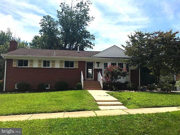 3rd image of 14219 Clayton St