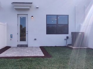 7783 SW Bentley Ln, Stuart, FL 34997