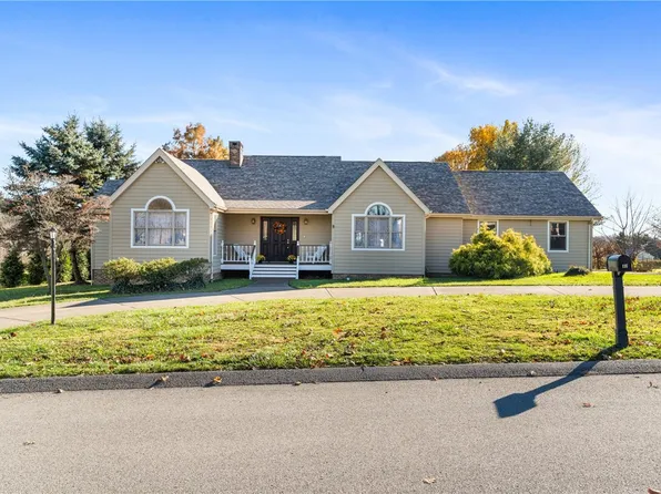 111 Deer Run Dr, Butler, PA 16001