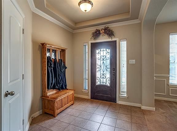 2nd image of 2305 Elm Valley Dr