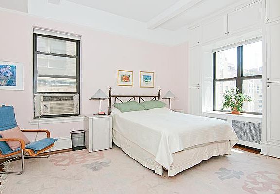4th image of 12 W 72nd St APT 16-D