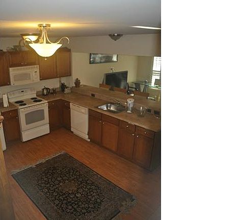 3rd image of 36 Millstone Ct