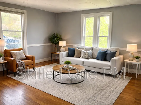 205 Church St APT 4, Elkin, NC 28621