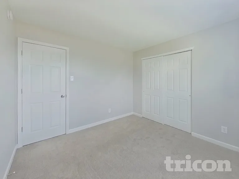1829 Oakdale Green Dr — Photo 13