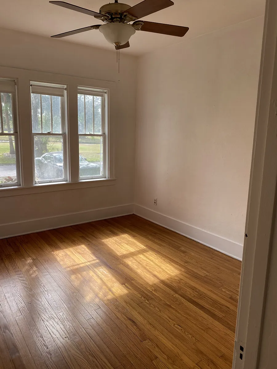 Building Photo - 401 Niblick Way #2