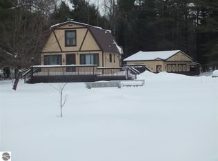 4301 Lund Rd SW, Fife Lake, MI 49633