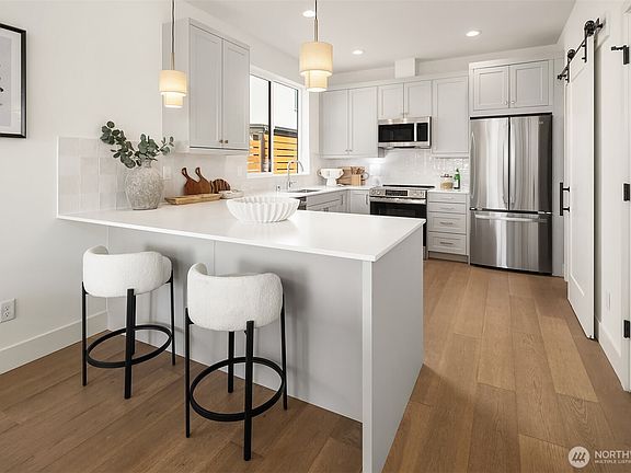 3rd image of 3444 13th Avenue W #C