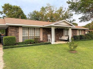 100 Maple St, Wetumpka, AL 36092