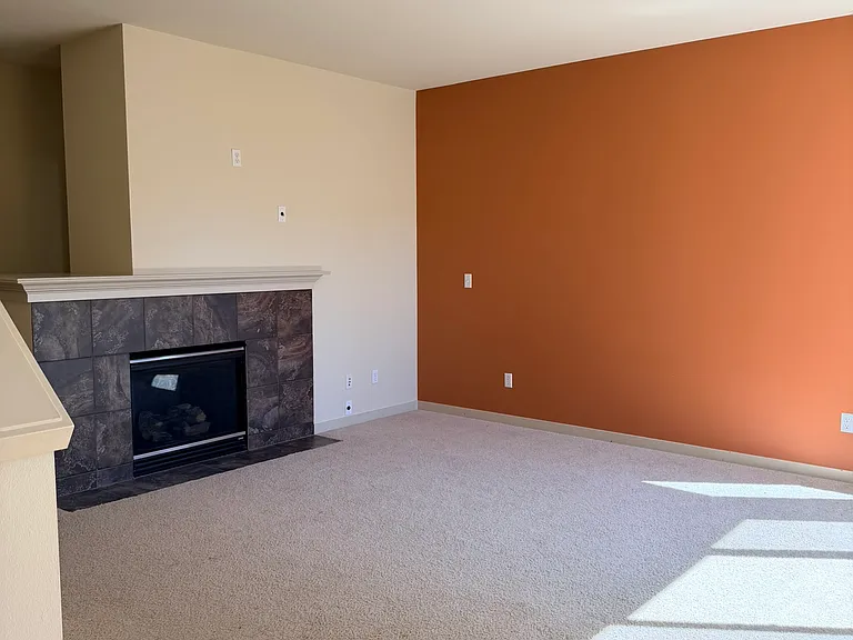 2117 32nd Ave NE — Photo 11