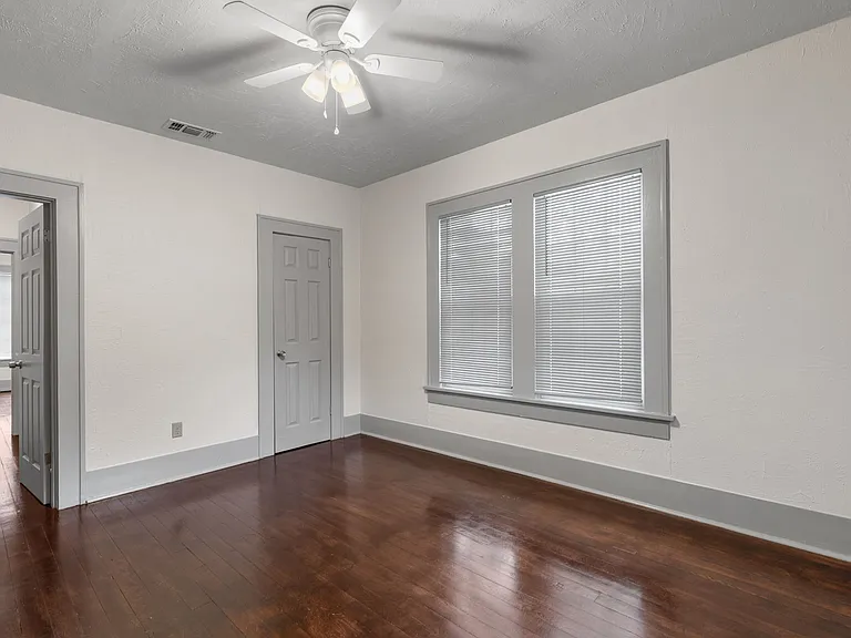 2811 Lawrence Rd — Photo 16