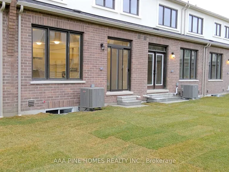 61 Laing Dr — Photo 7