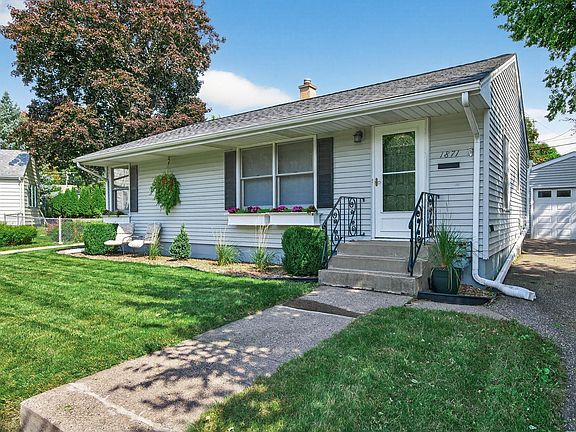 3rd image of 1871 Morgan Ave