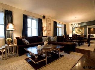 1403 Farnam St APT 1012, Omaha, NE 68102