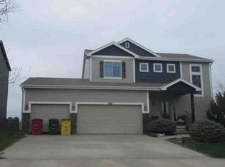 9202 S 170th St, Omaha, NE 68136
