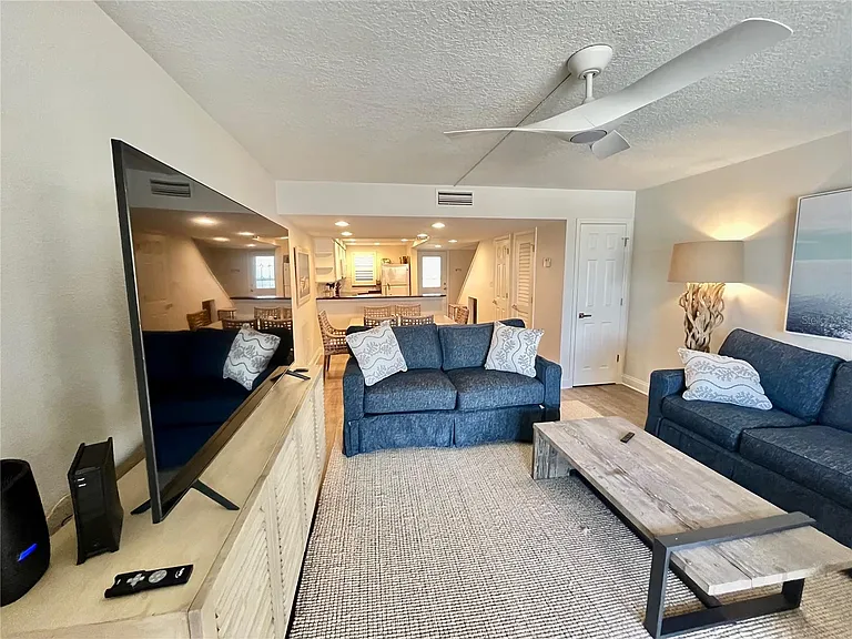 2100 N Peninsula Ave #2160 — Photo 9