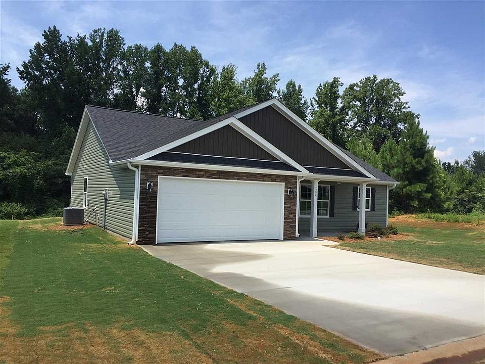 1st image of 225 Stonewood Crossing Dr