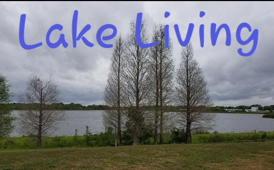 1st image of 301 Ixora Dr