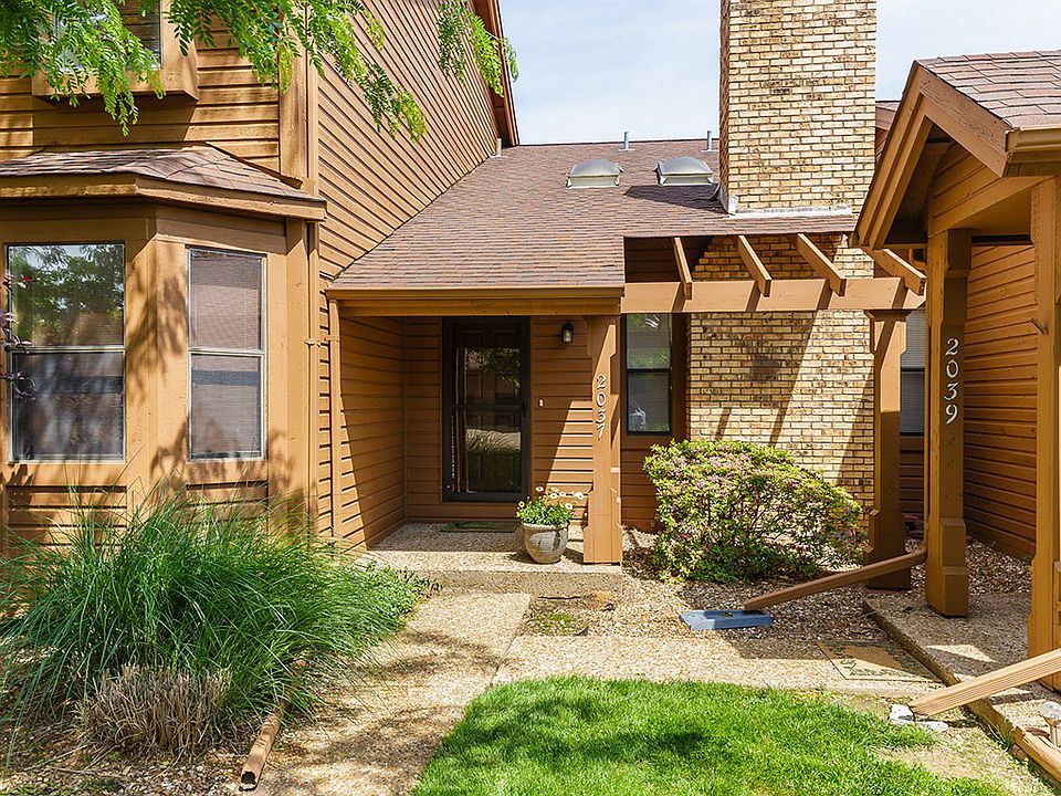 Call 314-550-1801 to view!