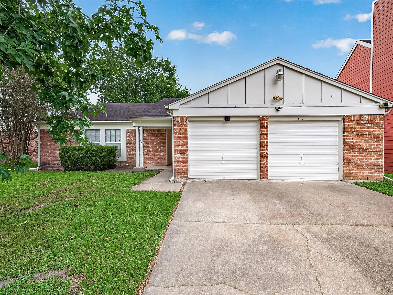 3 bed, 2.0 bath, 1686 sqft, $1,850 — Photo 1