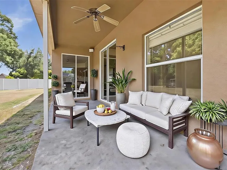 2631 Queen Alberta Dr — Photo 31