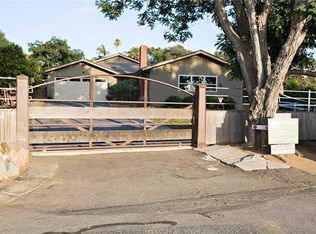 544 Matagual Dr, Vista, CA 92081