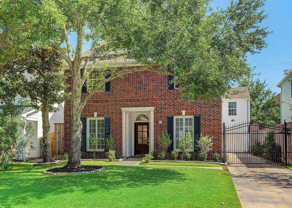 Charming 4 bedroom + game room PLUS unfinished quarters above the garage within walking distance of multiple parks, pools and Horn Elementary!