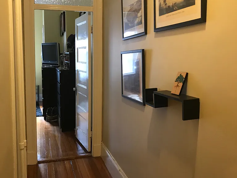 24 Peterborough St #4 — Photo 5