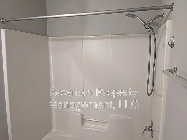 660 Barnett Shoals Rd #125 — Photo 18
