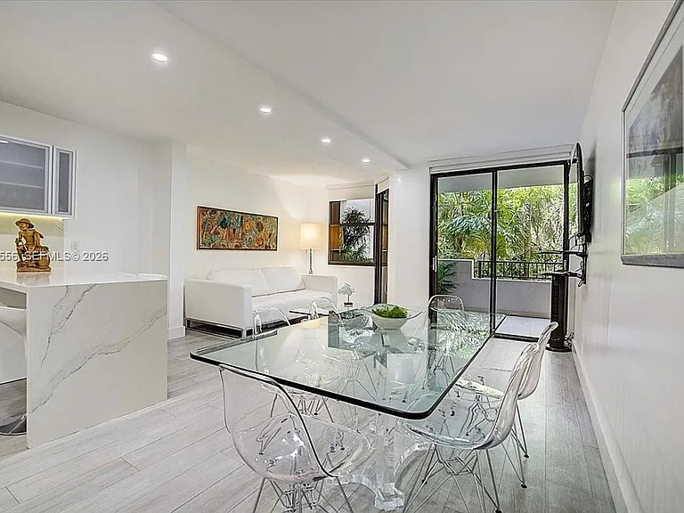 101 E Crandon Blvd #276 — Photo 8