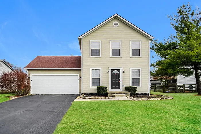 1449 Pepper Ln — Photo 1