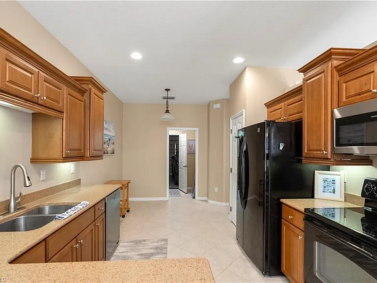 20516 Larino Loop — Photo 42