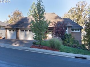 6300 Forest Ridge Dr, Springfield, OR 97478