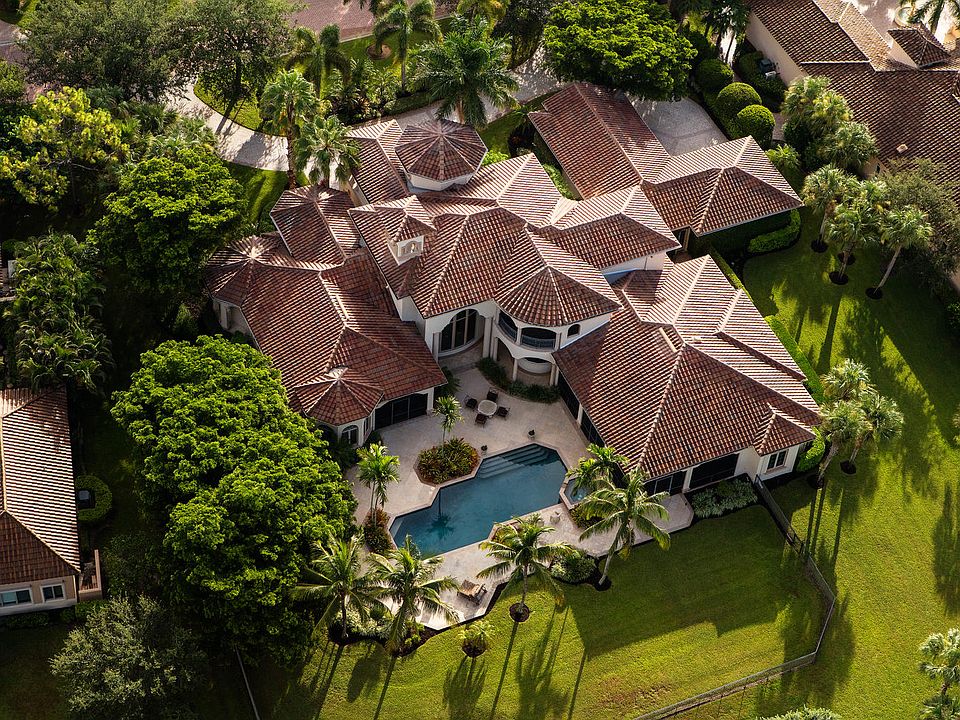 1st image of 23841 Tuscany Way