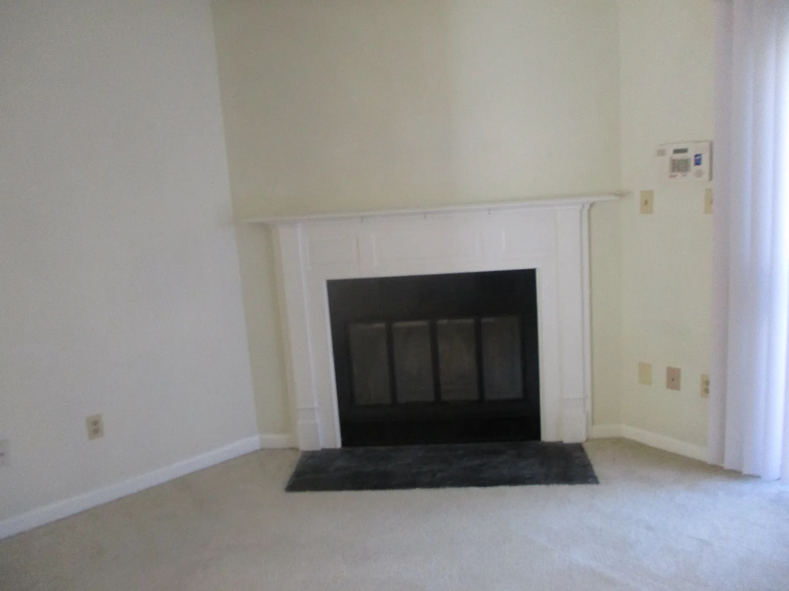 2 bed, 2.5 bath, 1274 sqft, $1,650 — Photo 4