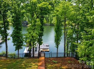 16121 Tana Tea Cir, Tega Cay, SC 29708